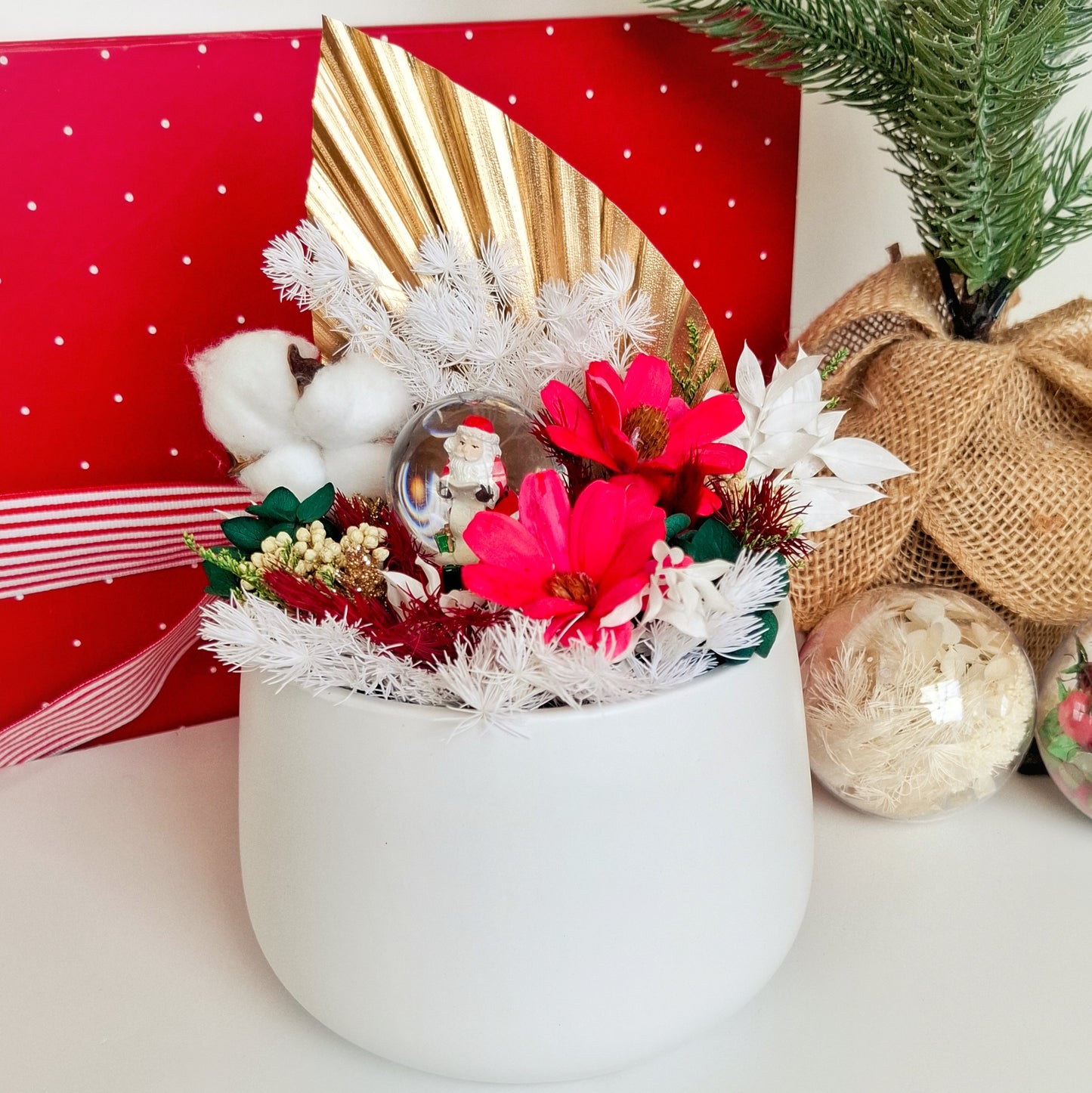 St Nick Dried Floral Arrangement