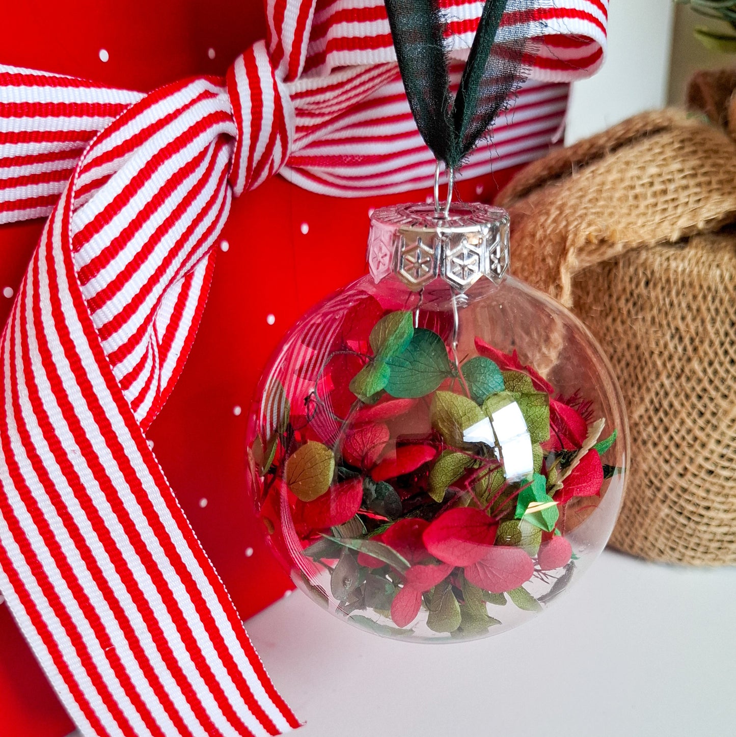 Dried Floral Baubles- Various Colours