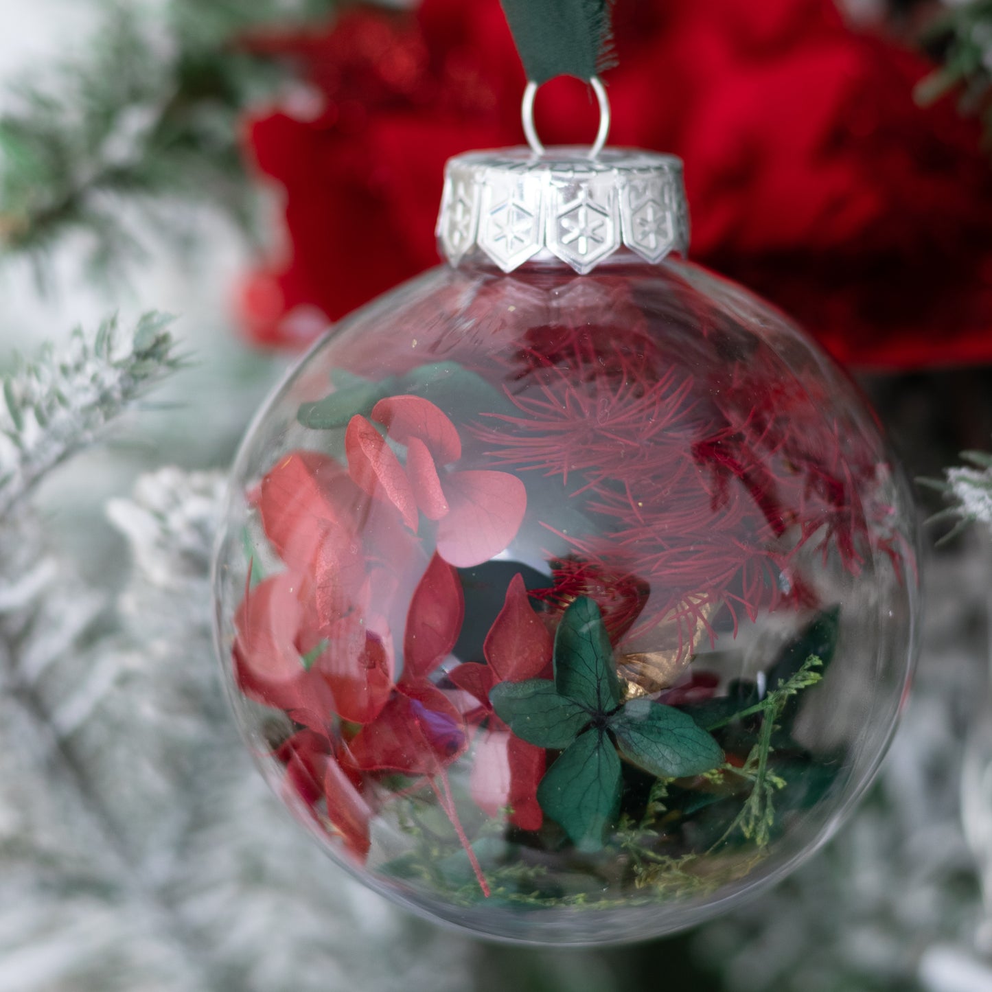 Dried Floral Baubles- Various Colours