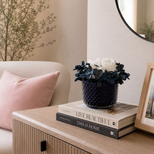Noa Dried Floral Arrangement