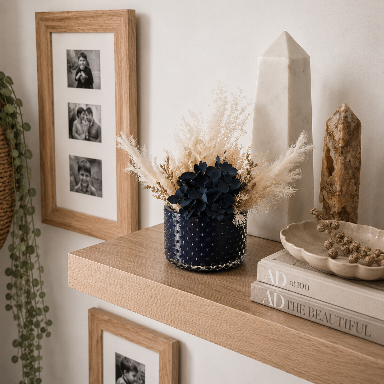 Maris Dried Floral Arragement